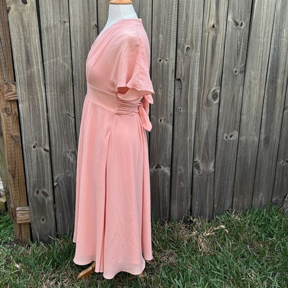 GAL MEETS GLAM Jane Tie Waist Midi Dress Coral PINK CREPE V NECK SIZE 4 - Picture 5 of 9